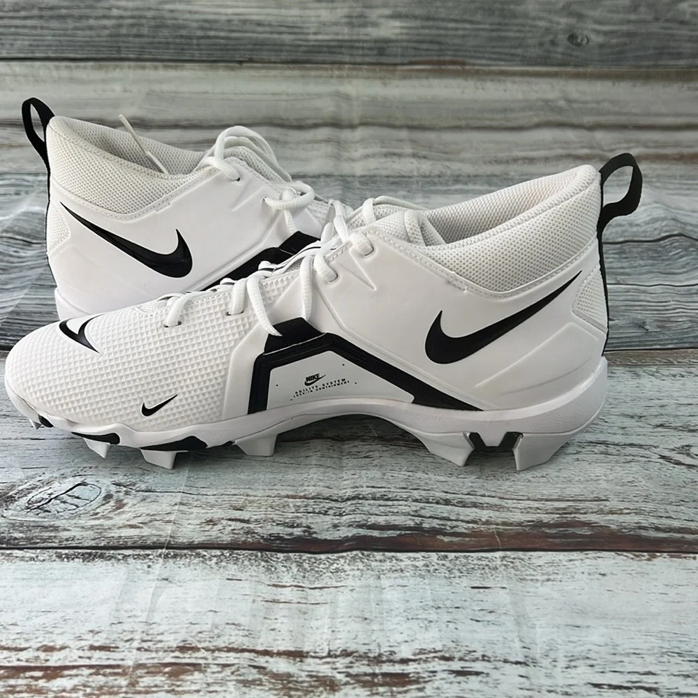 Men’s Nike Alpha Menace White/Black Alpha Cleats Size 11.5